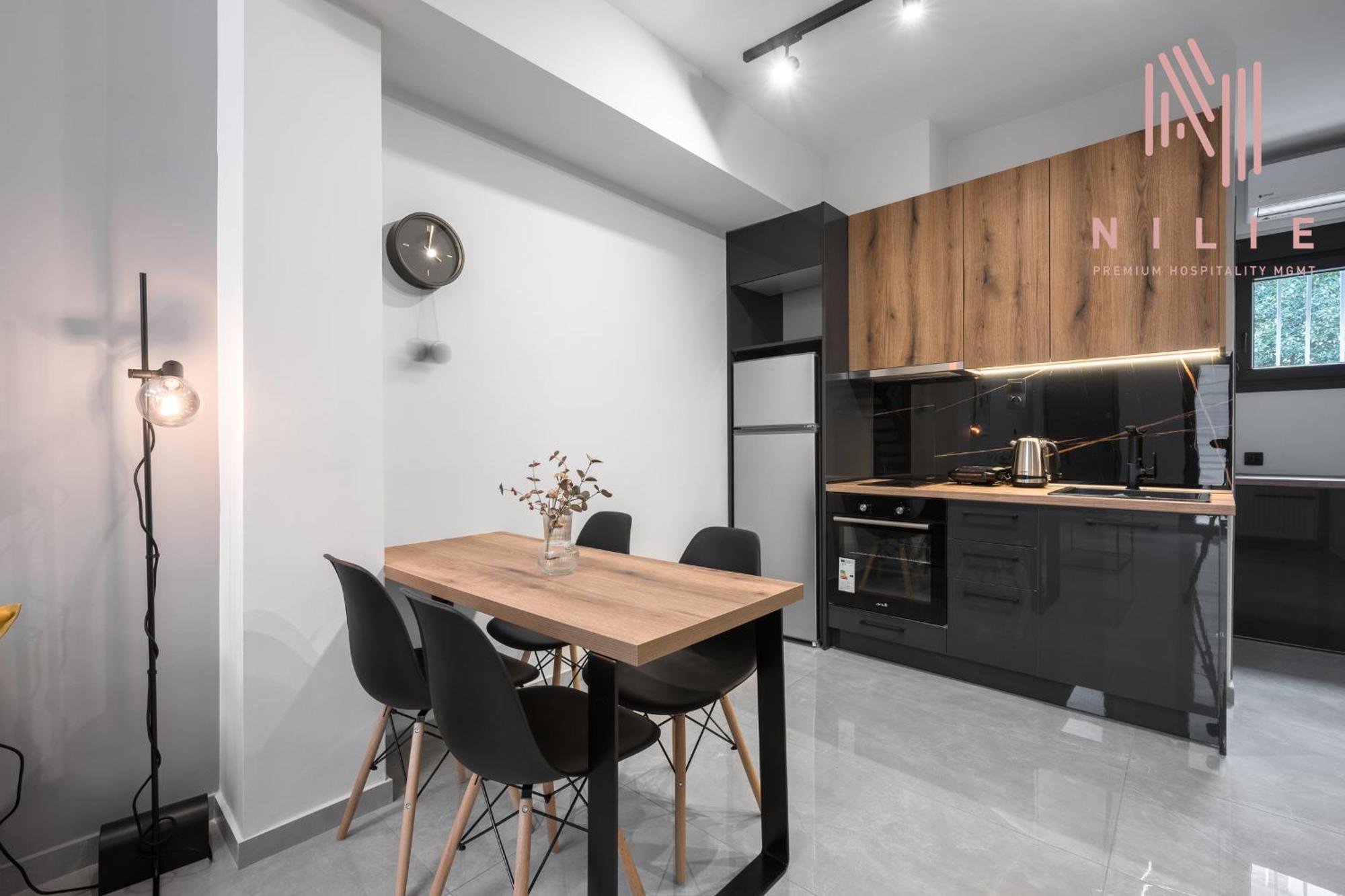 شقة Railway Lofts, Nilie Hospitality Mgmt سالونيك المظهر الخارجي الصورة