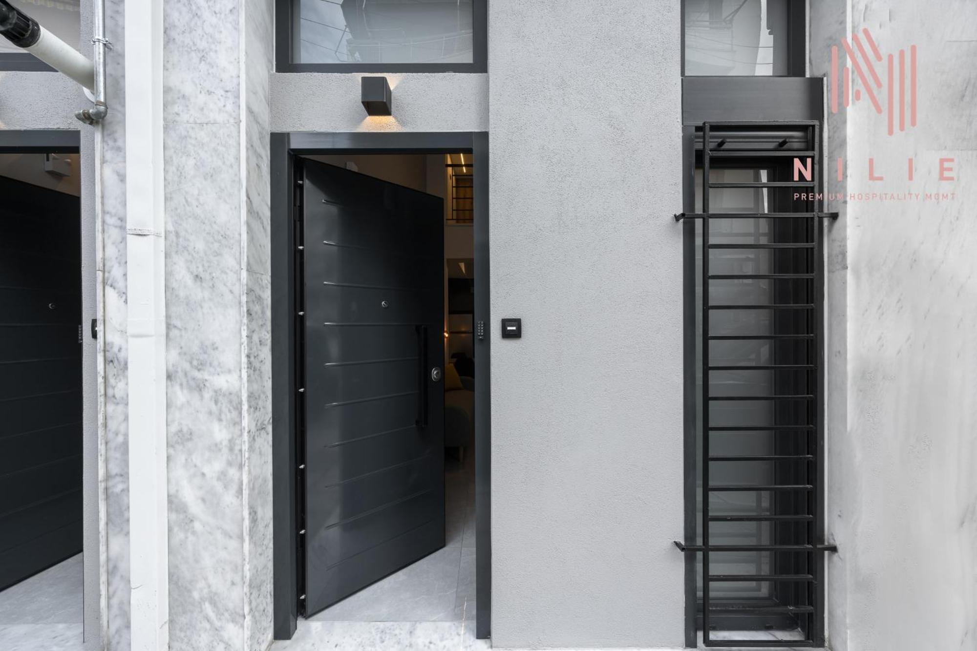شقة Railway Lofts, Nilie Hospitality Mgmt سالونيك المظهر الخارجي الصورة